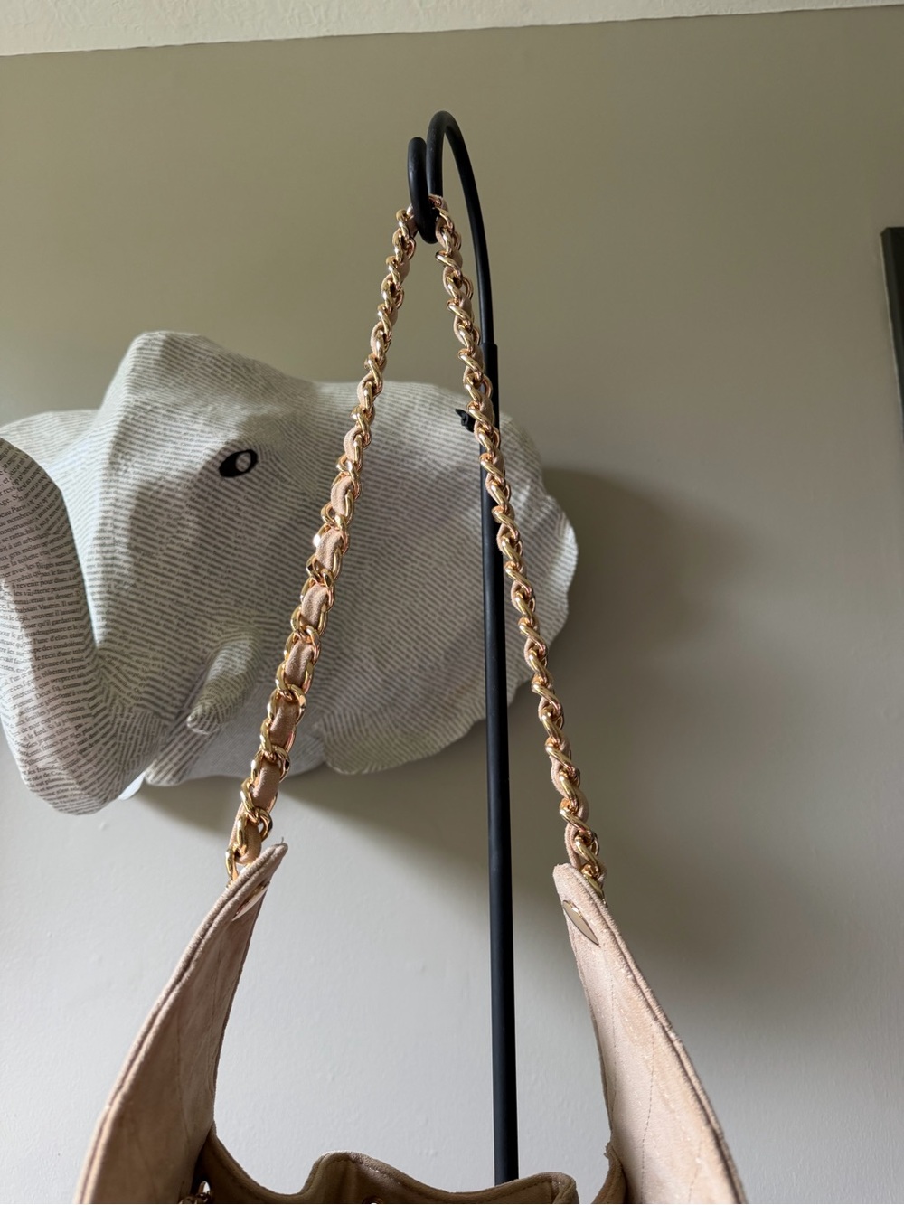 Suede Quilted Drawstring Shoulder Bag in Beige - Picture 6 of 15